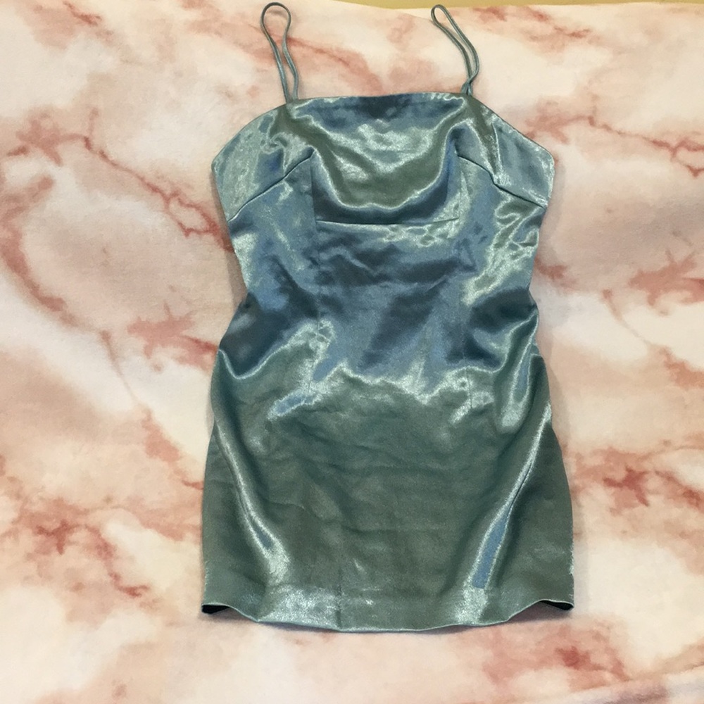 Forever 21 sage dress silky polyester  NWT Medium